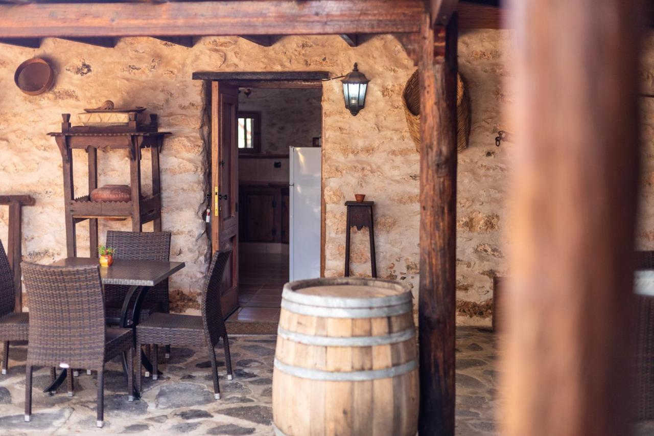Agroturismo La Gayria Тискаманита Экстерьер фото