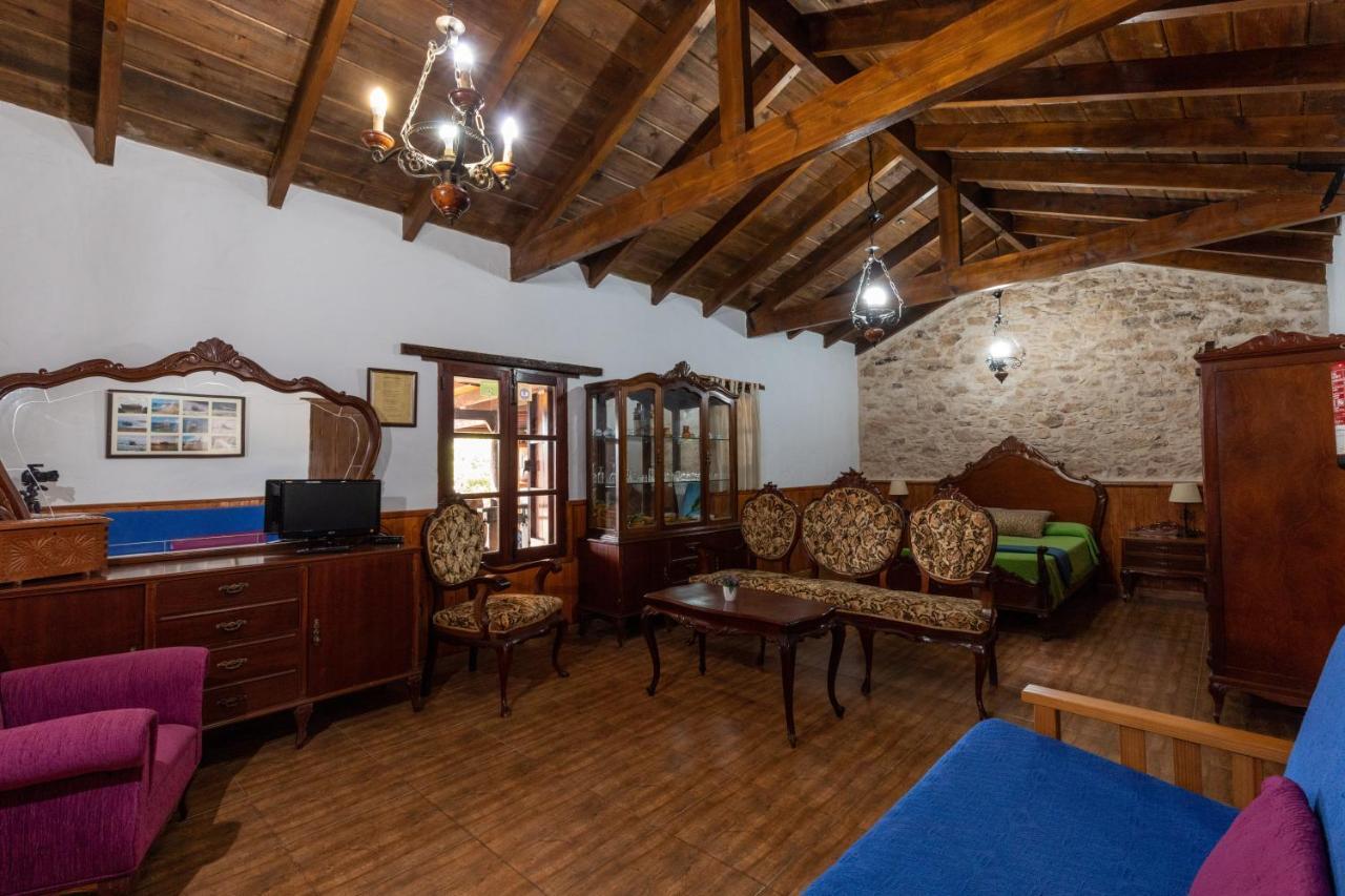 Agroturismo La Gayria Тискаманита Экстерьер фото