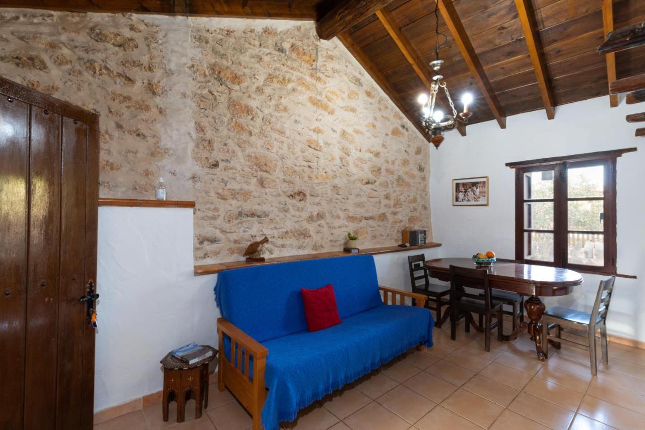 Agroturismo La Gayria Тискаманита Экстерьер фото